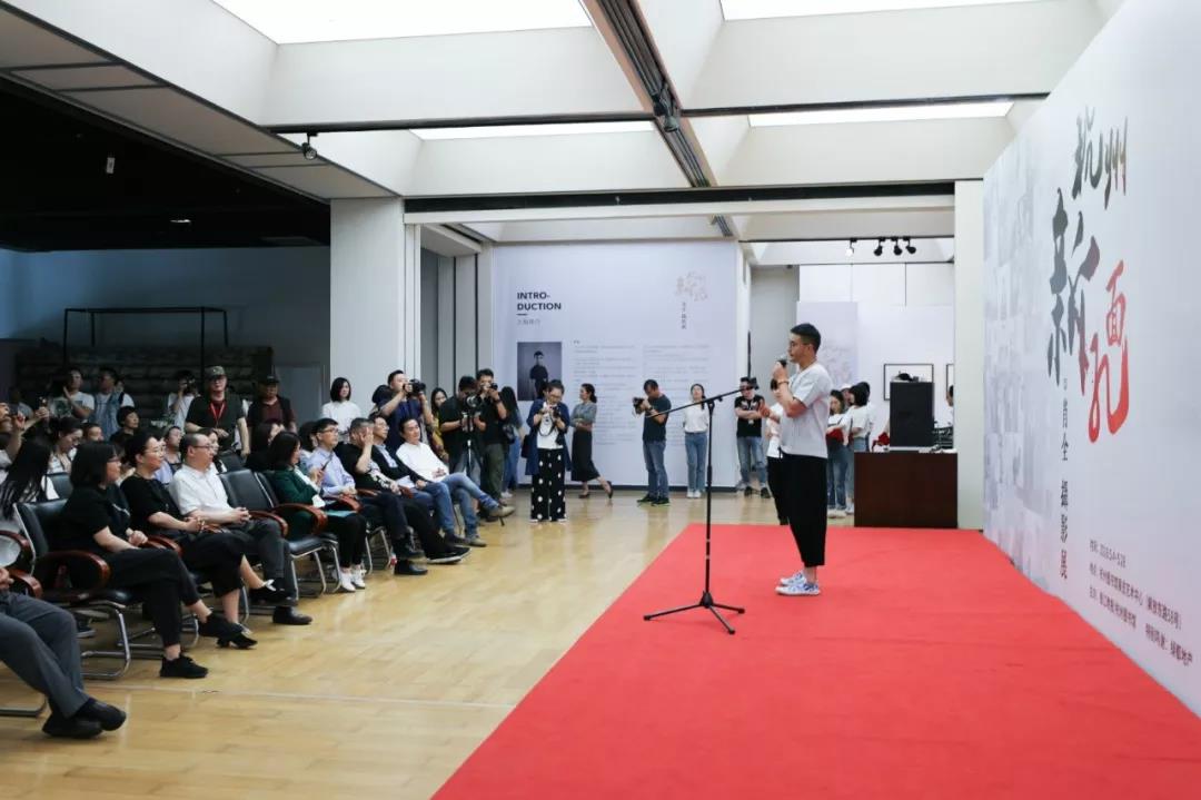 时隔一载，，，，，优美再续，，，，，腾博汇游戏官网地产&amp;肖全杭州新面目摄影展温情启幕